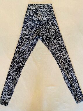 LULULEMON Align Pant/Leggings Urban Block Ice Grey Black Women's Size 2